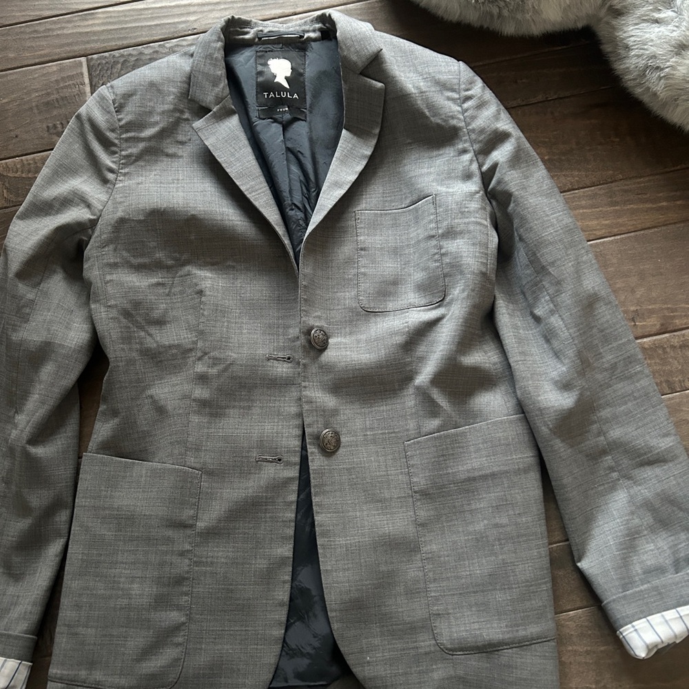 Aritzia Talula Charcoal Blazer